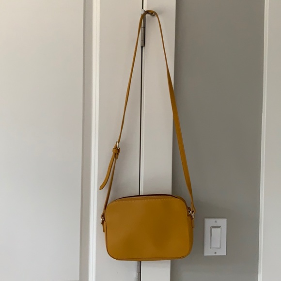 Old Navy Handbags - Yellow shoulder bag